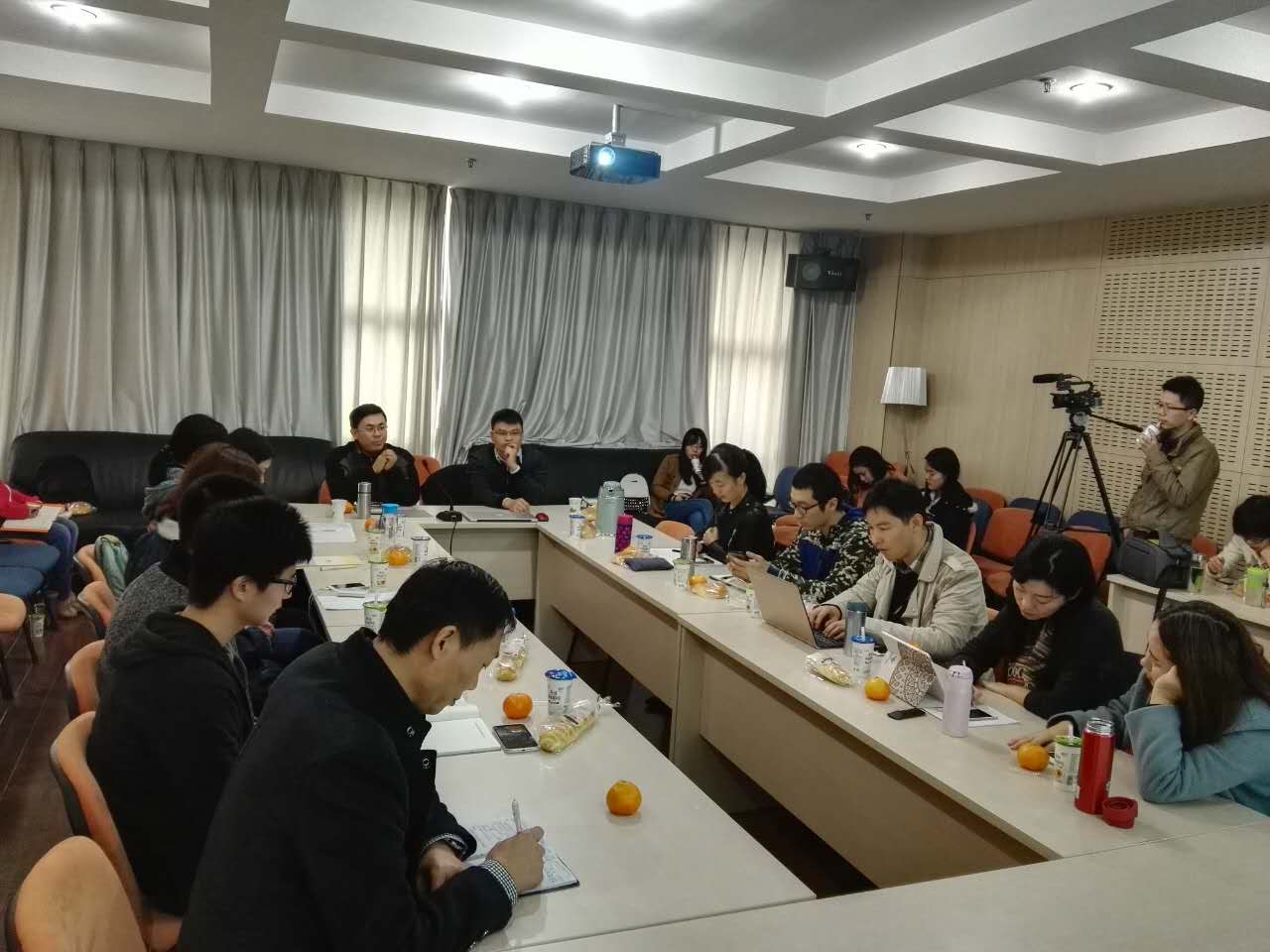 问鼎娱乐