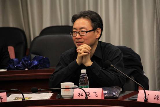 问鼎娱乐